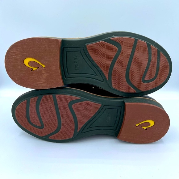 OluKai Two-Tone Leather Chukka Boots - Picture 3 of 16